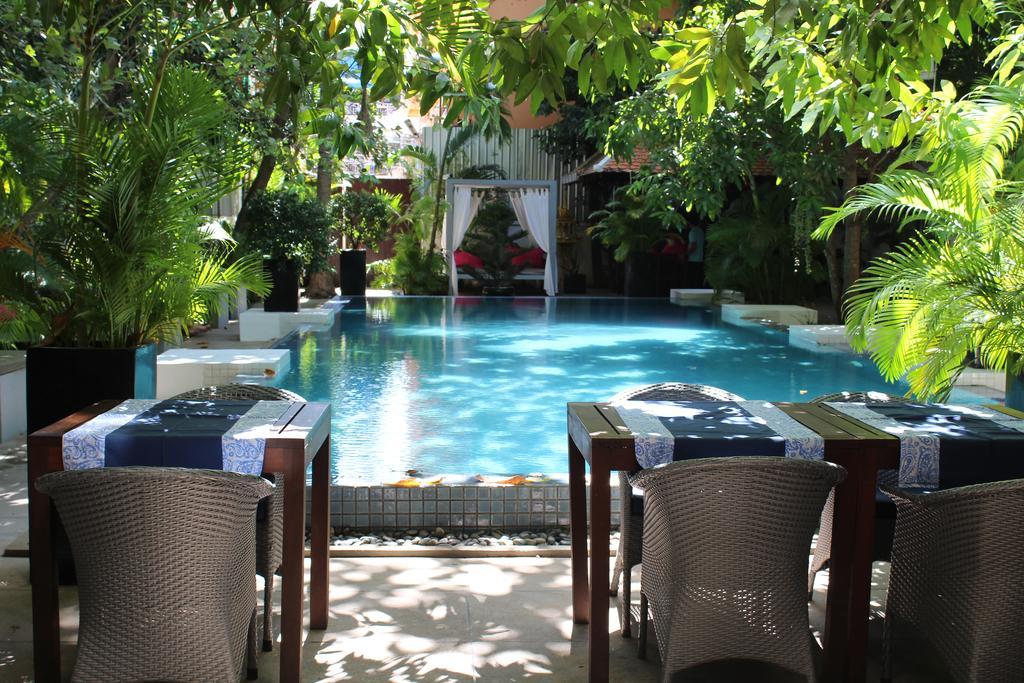 Hotel Blue Lime Phnom Penh Exterior foto